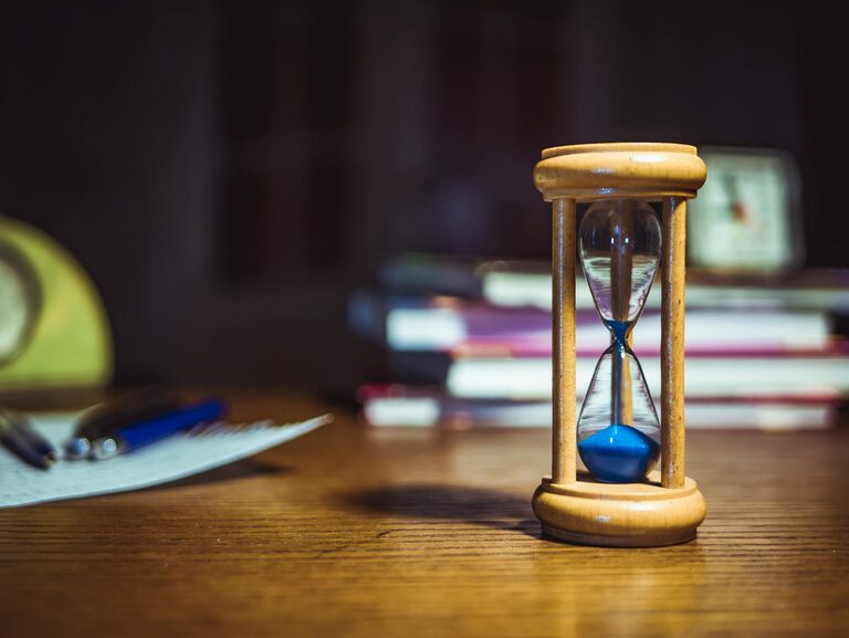 How to Build a Simple Reading Habit That Lasts